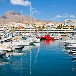 Brisas Seaview - *