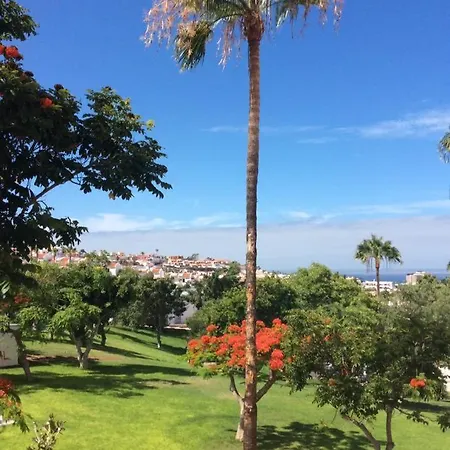 Апартаменты Brisas Seaview -