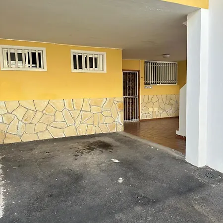 Apartment Seaview - *