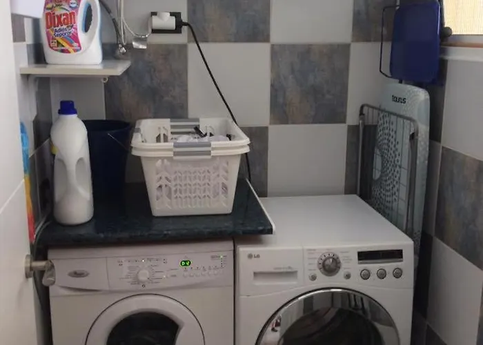 Brisas Seaview - Апартаменты *